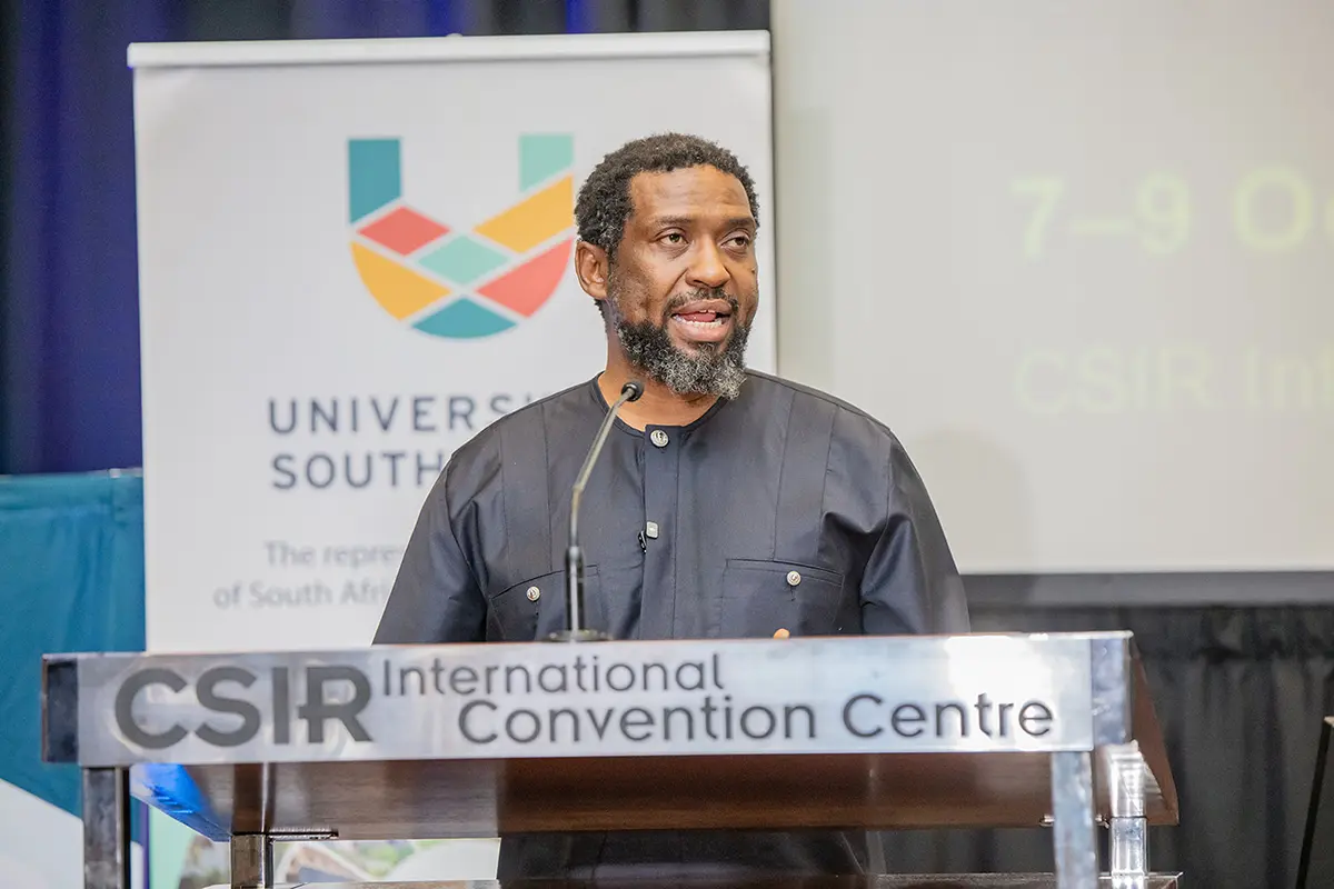 minister-buti-manamela-sector-change